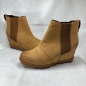 Sorel Boots Joan of Arctic Wedge ll Ankle Boots Tan Brown Women Sz 7 NL3022-224